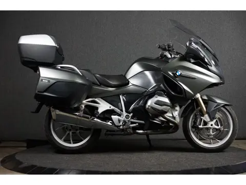 BMW R1200RT LC Een zeere nette R1200RT, klaar voor een volgende ronde