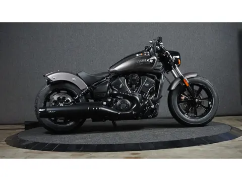 Indian Scout Bobber Limited + Tech NIEUW, DIRECT LEVERBAAR!!