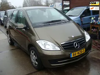Mercedes-Benz A-klasse 160 BlueEFFICIENCY Business Class airco zeer netjes nap apk