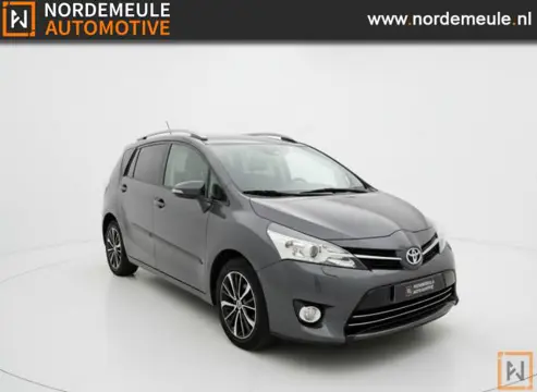 TOYOTA VERSO 1.8 VVT-I EXECUTIVE. 7 PERSOONS,NAVI,CRUISE