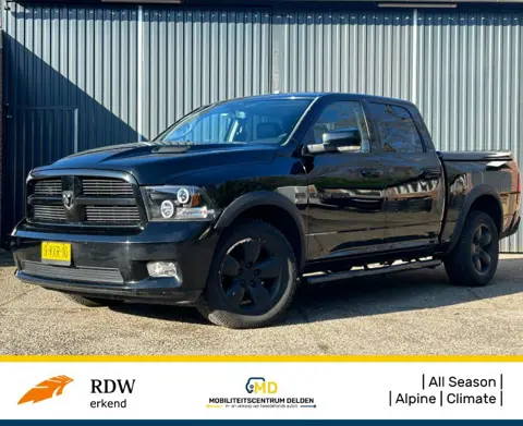 DODGE RAM Ram 1500 - 5.7 V8 Quad Cab 6'4 / All Season / Alpine Sound /