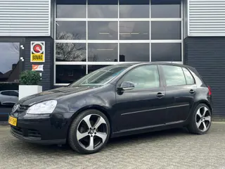 Volkswagen Golf 2.0 FSI Sportline, Airco, Radio, LM, APK