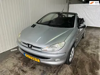 Peugeot 206 CC 1.6-16V Nieuwe apk