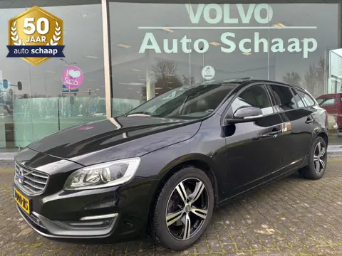 Volvo V60 2.0 D4 5-cilinder Momentum Automaat | Rijklaar incl garantie | Schuifdak Donker glas Xenon