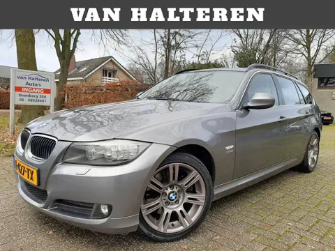BMW 325I XDRIVE T 3.0 218PK Airco/Clima Leder Int Navi LCI