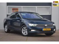 Volkswagen Passat 1.5 TSI Business APPLE CARPLAY/DRAADLOOS LADEN/PARKEER ASSISTENT
