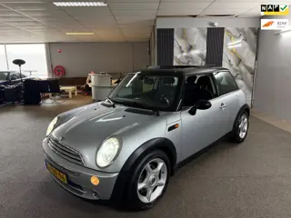 Mini Mini 1.6 Cooper Pepper Apk Nieuw,Airco,Xenon,Panoramadak,N.A.P,Lm velgen,2 sleutels,Topstaat!!