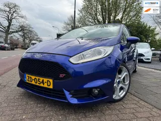 Ford Fiesta 1.6 ST2 Clima Elek Pakket Navi Lmv Pdc Nw Apk