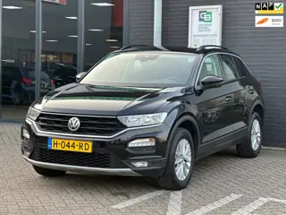 Volkswagen T-Roc 1.5 TSI Style/150 PK/CARPLAY/AUTOMAAT/NETTE STAAT!!