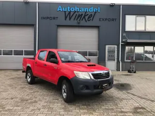 Toyota HiLux 2.5 D-4D DOUBLE CAB 4 DRS 4x4 with AIRCO