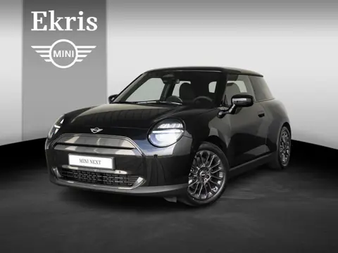 MINI 3-deurs Cooper E  Blackyard + Stoelverwarming + Head-up display