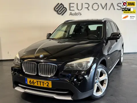 BMW X1 SDrive20i Business Automaat Panoramadak Navi Cruise Pdc Stoelverwarming Nieuwe Apk