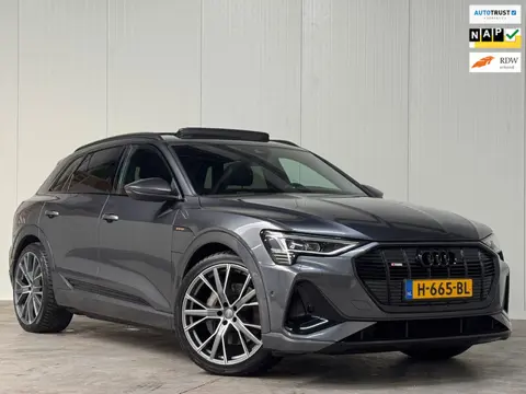 Audi E-tron E-tron 50 quattro BLACK EDITION l SOH 94.2% l PANO l CAMERA l S-LINE l CARPLAY l BLACK O