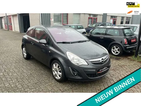 Opel Corsa 1.4-16V Cosmo