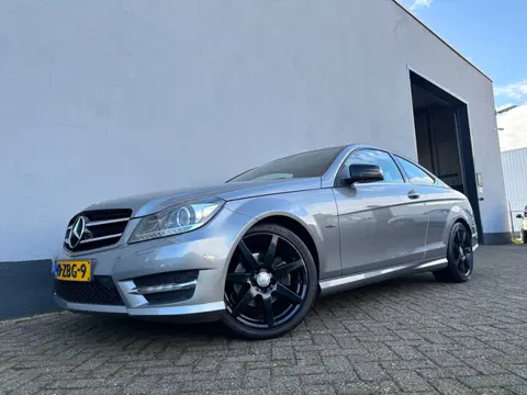 Mercedes-Benz C-klasse Coupé 180 Automaat - Climate Control