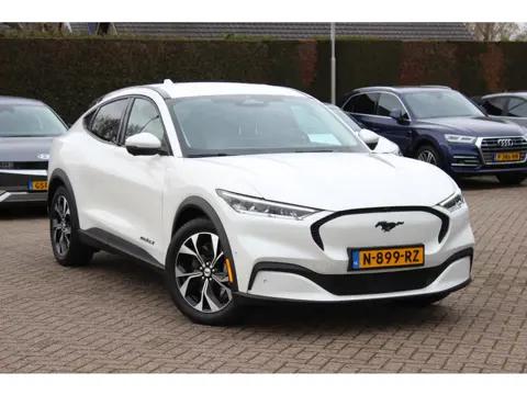 Ford Mustang Mach-E Extended RWD 98 kWh / SoH 93,4% / 360Camera / Leder / 18'' / Keyless / DAB / B&O