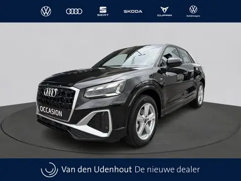 Audi Q2 35 TFSI 150Pk S Edition / Keyless / Stoelverwarming / Camera / Matrix LED