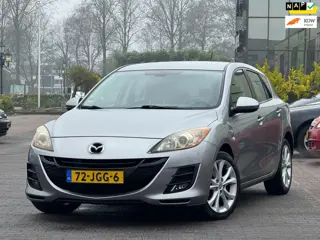 Mazda 3 1.6 TS Plus | Stoelverwarming | Parkeersensoren | Airco | Elektrische spiegels | Cruise cont