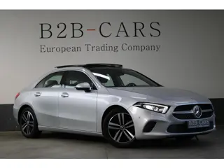 Mercedes-Benz A-klasse 200 Premium Panorama - Leder - LED