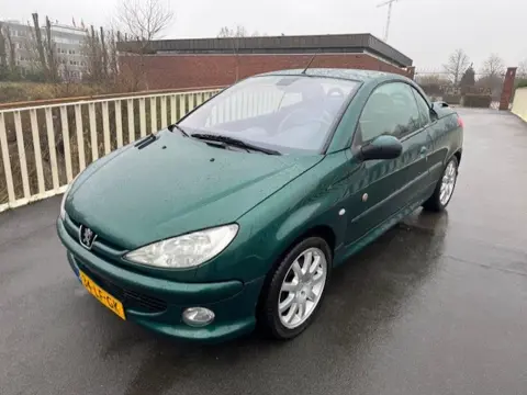 Peugeot 206 CC 1.6-16V Roland Garros (bj 2003)