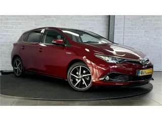 Toyota Auris 1.8 Hybrid Dynamic / Cruise / Stoelver. / Lichtmetalen velgen