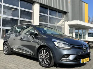 Renault Clio Estate 0.9 TCe Intens Airco Cruise control Parkeersensoren voor en achter Telefoonverbi
