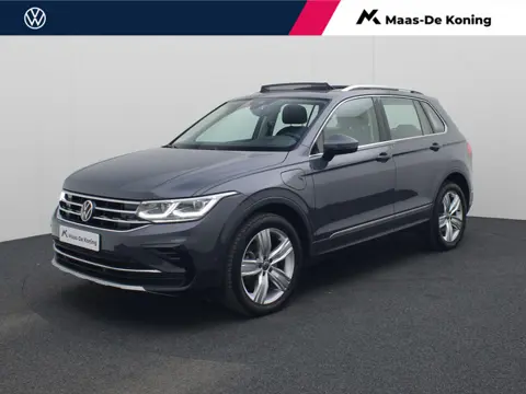 Volkswagen Tiguan 1.4TSIeHybrid 180kW/245PK Elegance DSG · Panoramadak · Trekhaak · Apple/Android Ca