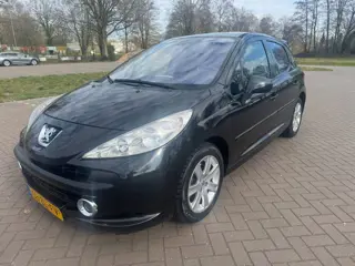 Peugeot 207 1.6 VTi Automaat / Clima