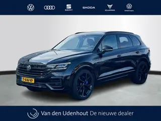 Volkswagen Touareg R 3.0 TSI 462pk 4MOTION Panoramadak Luchtvering Trekhaak