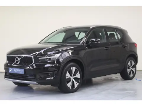 Volvo XC40 T5 Twin Engine Momentum Pro | Rijklaarprijs | Pano dak | Leer |