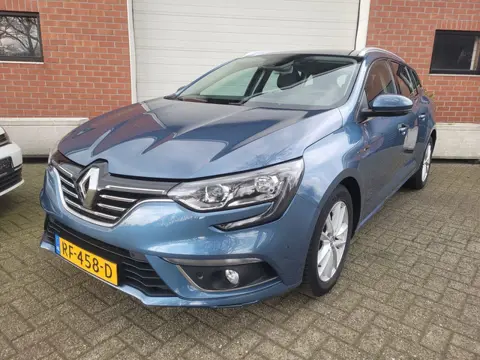 Renault Mégane Estate 1.2 TCe Bose Trekhaak | Keyless | Camera
