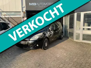 Renault Scénic 1.6 Dynamique-/Zwart /APK/Airco/Clima/Trekhaak/Vol Opties!