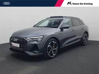 Audi e-tron 50 quattro S edition 71 kWh · Panoramadak · Apple/Android Car Play · Camera + Parkeersen