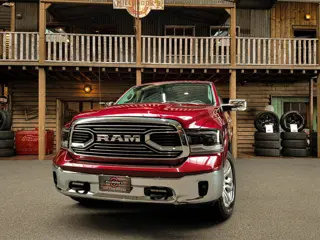 Dodge Ram 1500 5.7 V8 4x4 | LPG | Longhorn | Luchtvering | Panorama |