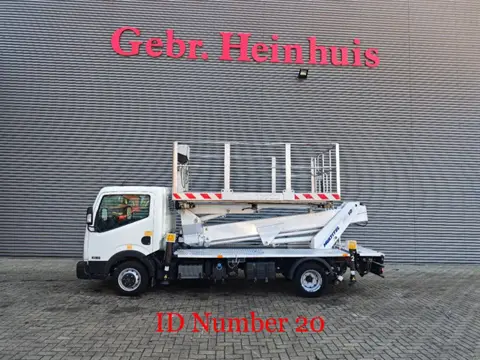 Nissan Cabstar 35.13 NT400 Multitel MS100 (bj 2016)