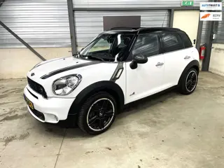 Mini Mini Countryman 1.6 Cooper S ALL4 Chili pano dak 184 pk