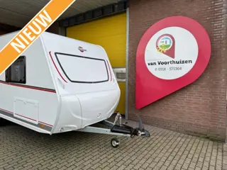 Bürstner Premio Life 480 TS