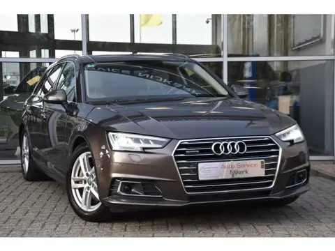 Audi A4 Avant 3.0 TDI Design Pro Line Plus Airco Leder Camera Nav. Trekhaak Voll
