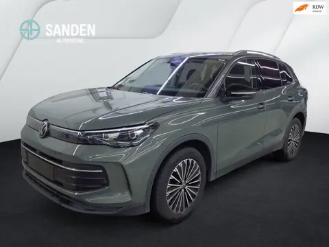 Volkswagen Tiguan 1.5 eTSI Life Edition| Automaat|LED plus|Camera|Navi|Adaptieve cruise|18inch