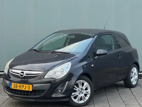 Opel Corsa BWJ 2011 | 1.2-16V 86PK Edition | AIRCO | CRUISE | LICHTMETAAL | PRIVACY GLASS | MP3 |