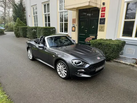 Fiat 124 Spider 1.4 MultiAir Turbo Lusso (bj 2018)