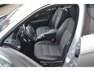 Mercedes-Benz C-klasse 180 CGI BlueEFF/AUTOMATIC/ Avantgarde
