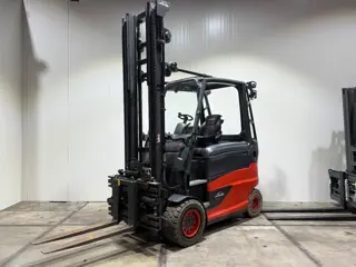 Linde E45 Vorkenversteller BJ2022 hoge cabine nette truck! HL1110