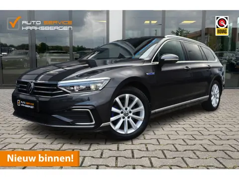 Volkswagen Passat Variant 1.4 TSI PHEV GTE | Trekhaak | Camera | Matrix |
