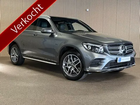Mercedes-Benz GLC 350e 4 Matic AMG STYLING-PANORAMA-DISTRONIC-TREKHAAK-CAMERA-COMPLEET