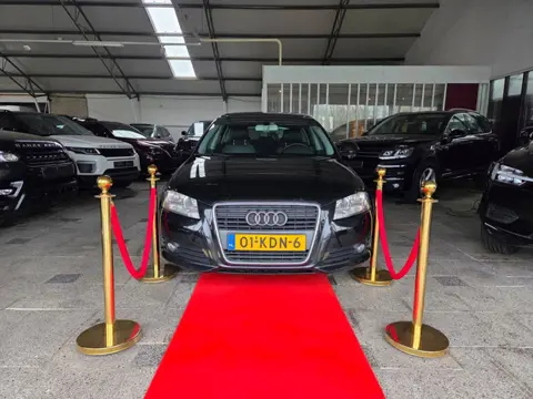 Audi A3 Sportback 2.0TDI EURO5 3X S-Line PANO+ LEDER FULL!