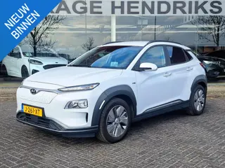 Hyundai Kona EV Fashion 64 kWh | SOH: nnb | 3 Fase | Warmtepomp | HUD | Navi | Adaptive CC | Blindsp