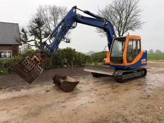 Kato HD 307 Graafmachine