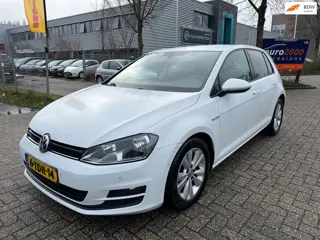 Volkswagen Golf 1.6 TDI Highline BlueMotion - NL AUTO - NAP !