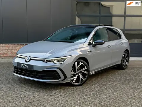 Volkswagen Golf 1.5 eTSI R-Line Vol Opties Pano/H&K/Garantie/sfeer